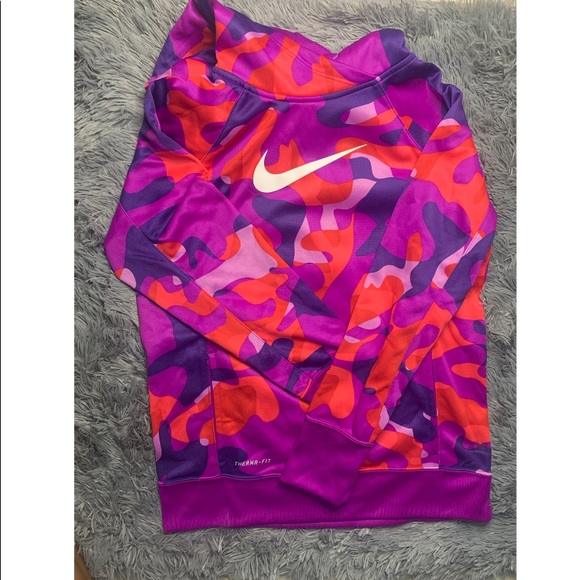 Nike hoodie - Picture 2 of 3